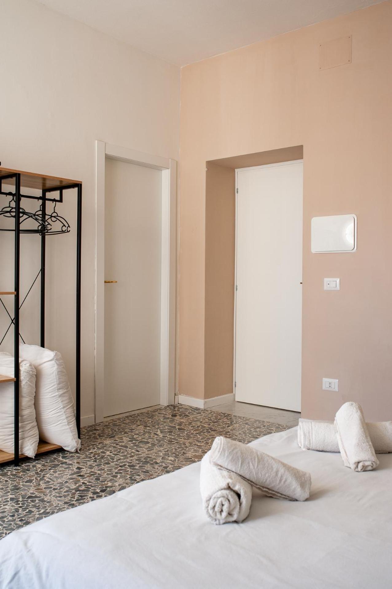 Four Rooms Alghero Bagian luar foto