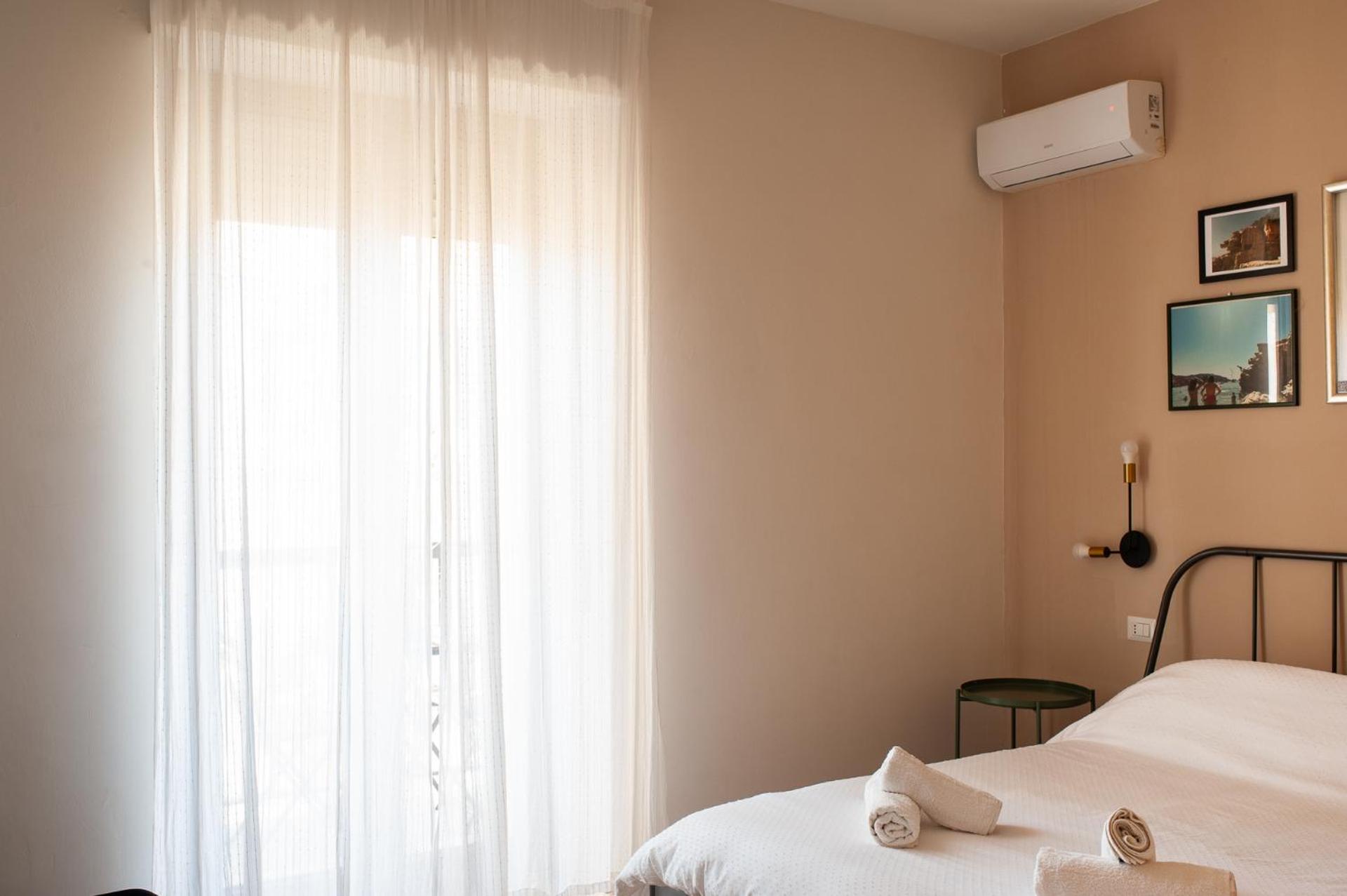 Four Rooms Alghero Bagian luar foto